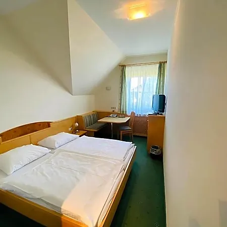 Stich 3* Manhartsbrunn